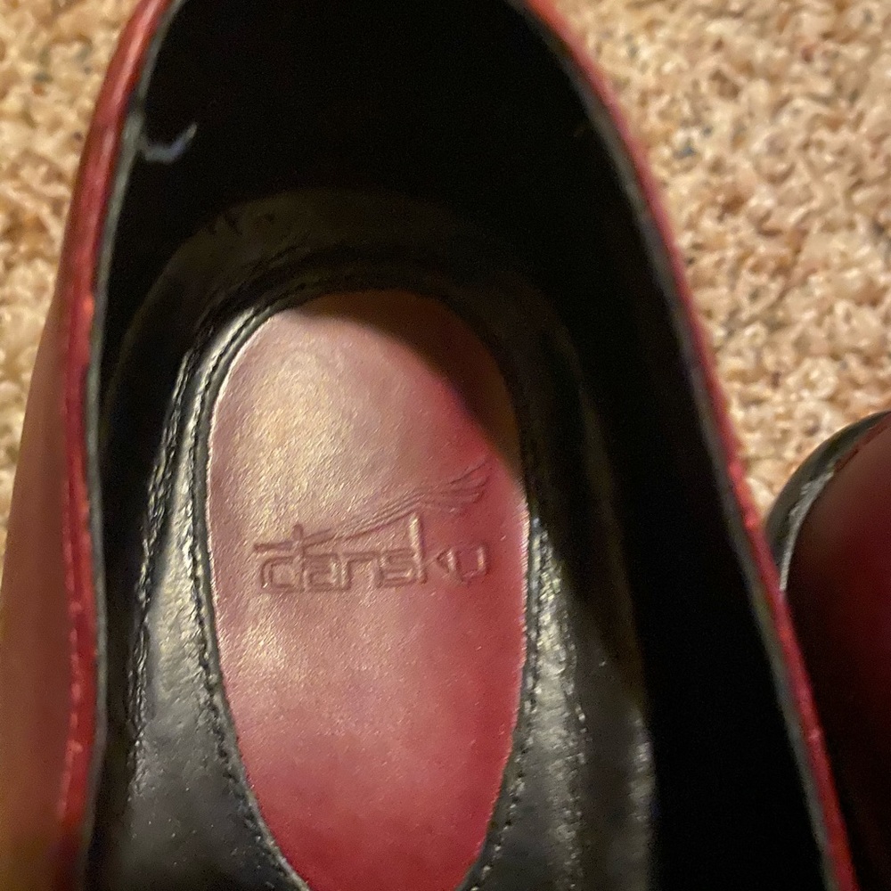 Red leather Dansko shoes- Size 40